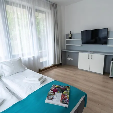 Tok Hotel