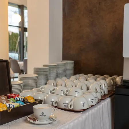 Tok Hotel Zamardi