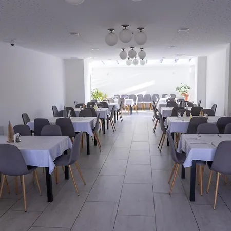 Tok Hotel Zamardi