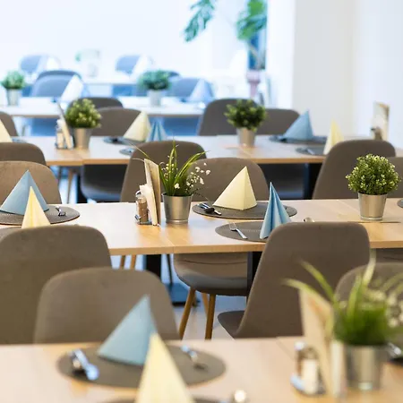 Tok Hotel Zamárdi