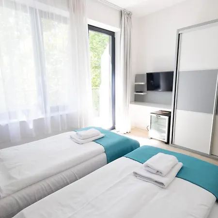 Hotel Tok *