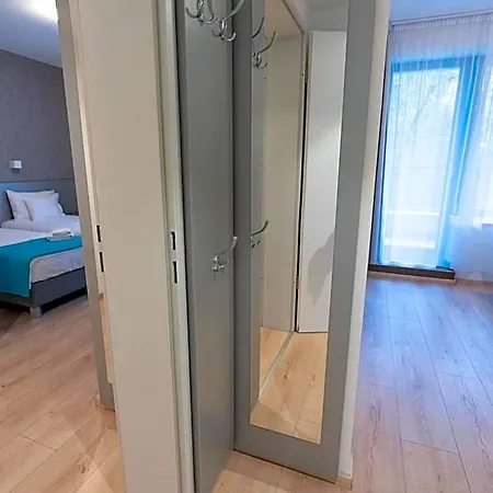 Tok Szálloda *